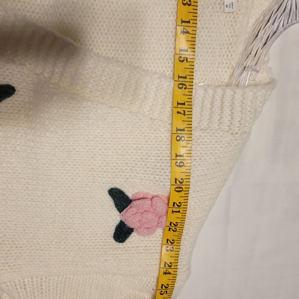 Luna Ivy Ivory Cardigan With Pale Pink 3D Crochet Puff Flowers. Size M. Cozy. - Picture 12 of 12